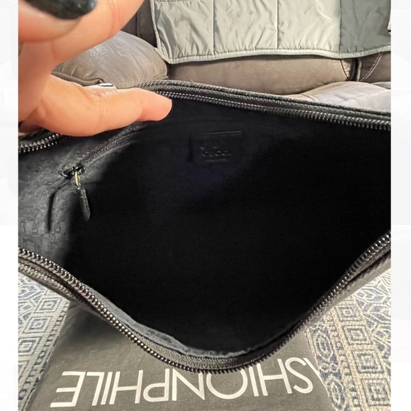 -SOLD- Gucci hobo bag - Picture 7 of 8